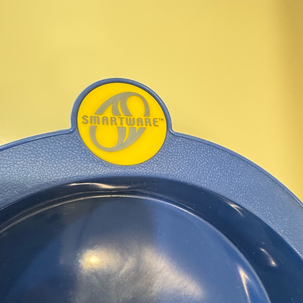 Smartware Silicone Set Of Two Round Blue Cake Pan - Picture 6 of 9
